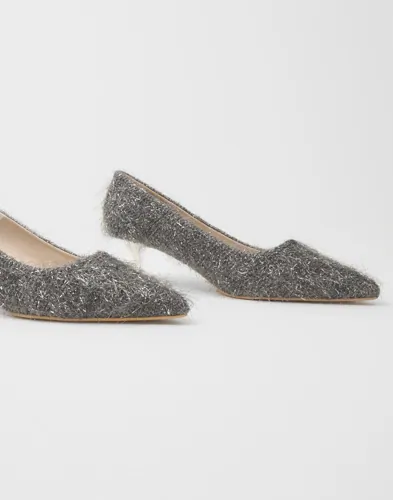 Fuzzy Glits Pump 3