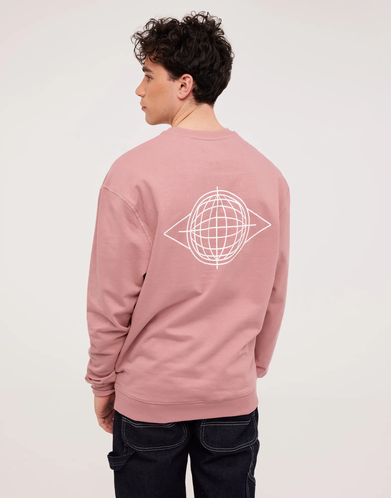 Globe Crew Drop Shoulder