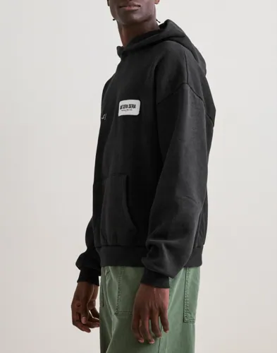 Que Sera Sera Wyatt Washed Hoodie Hoodies herr – bild 2