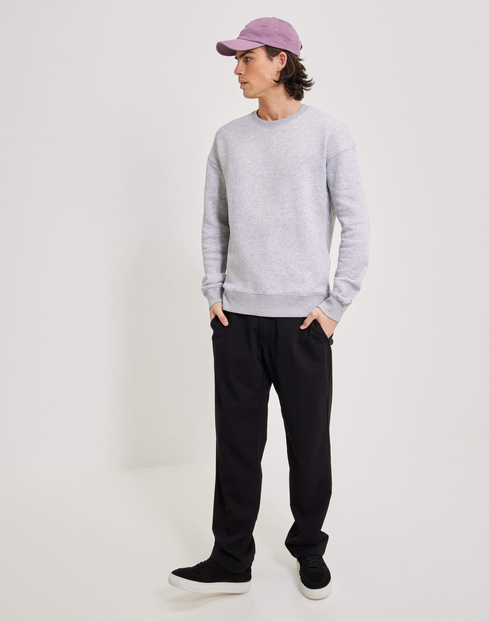 JJESTAR BASIC SWEAT CREW NECK NOOS