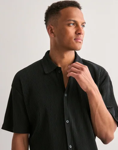 JACK & JONES Jcointerlude Plisse Shirt Ss Kortärmade skjortor herr – bild 2