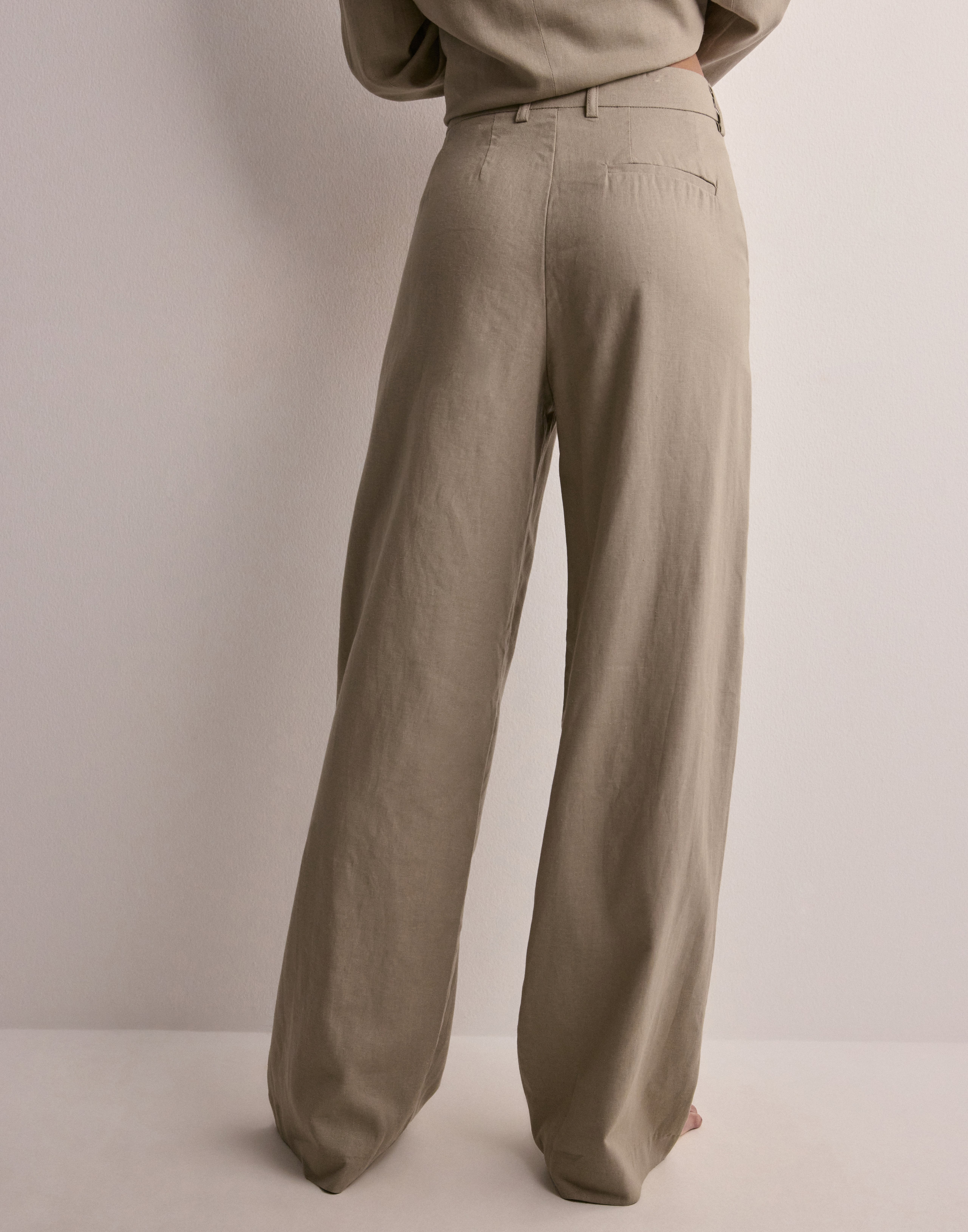 Buy JJXX JXMARY RLX LINEN HW PANT TLR SN - Fungi | Nelly.com