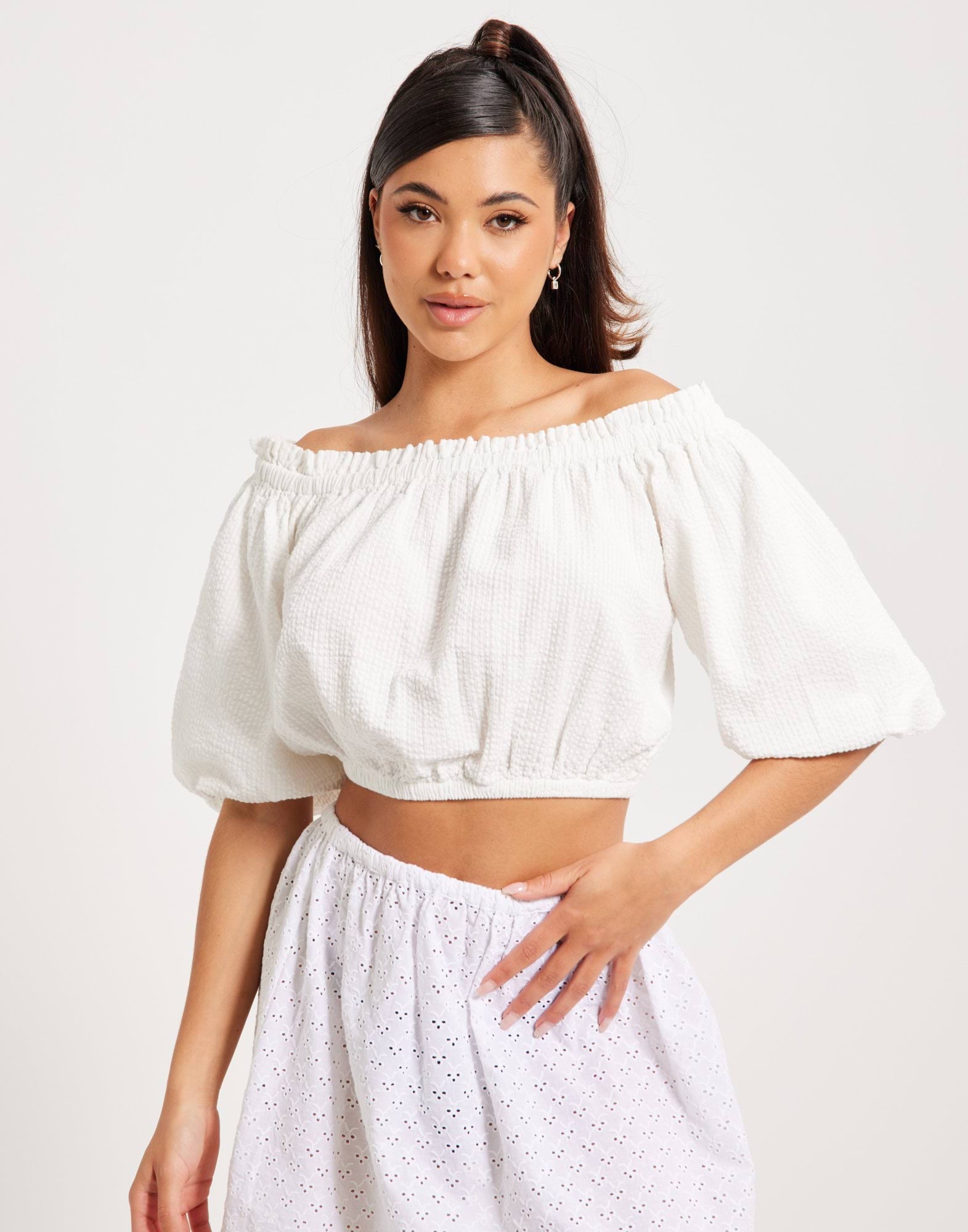 VMTONI 2/4 OFFSHOULDER TOP WVN