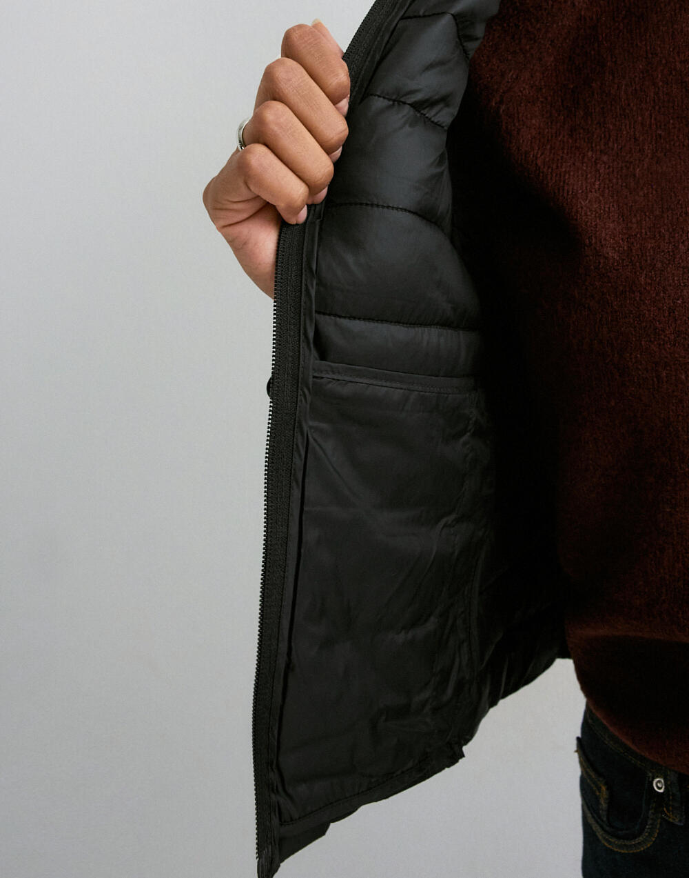 Only ONLTAHIA LW QUILTED HOOD JKT OTW CC 15352020 zwart kopen bij The Stone Only ONLTAHIA LW QUILTED HOOD JKT OTW CC 15352020 zwart kopen bij The Stone