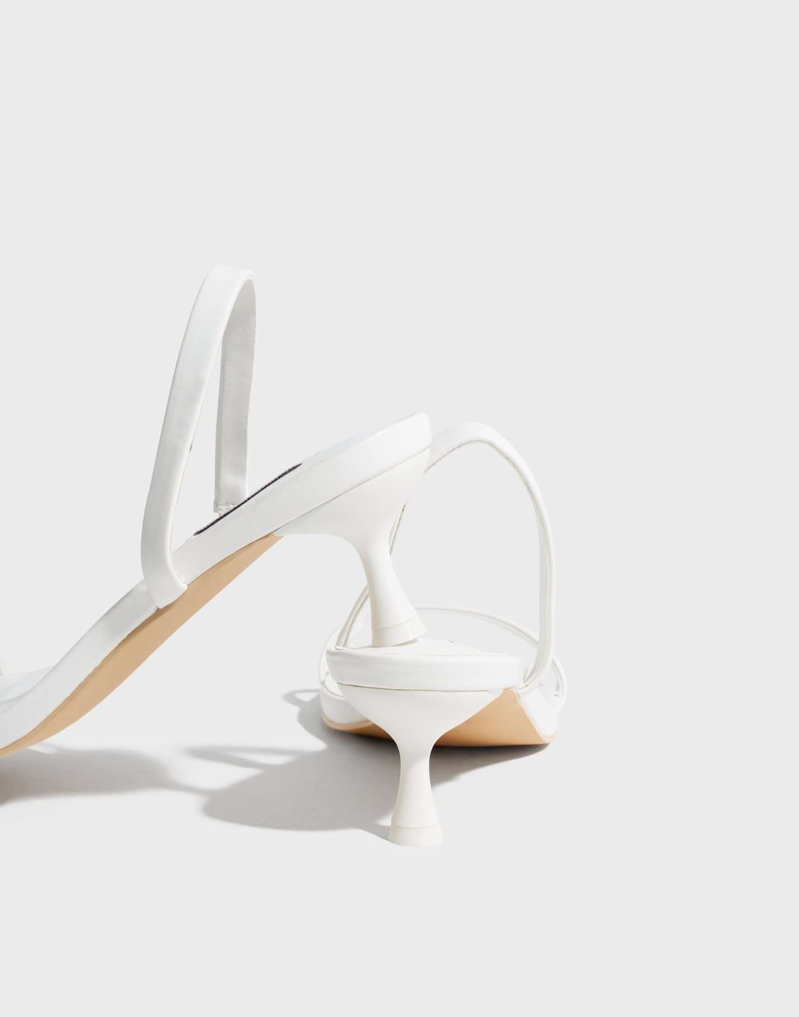 Simplicity Strap Heel