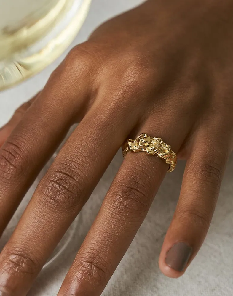 Structured Ring