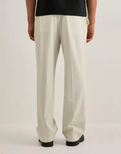 Que Sera Sera Perry Davies Pant 2.0 Slacks kostymbyxor herr – bild 2