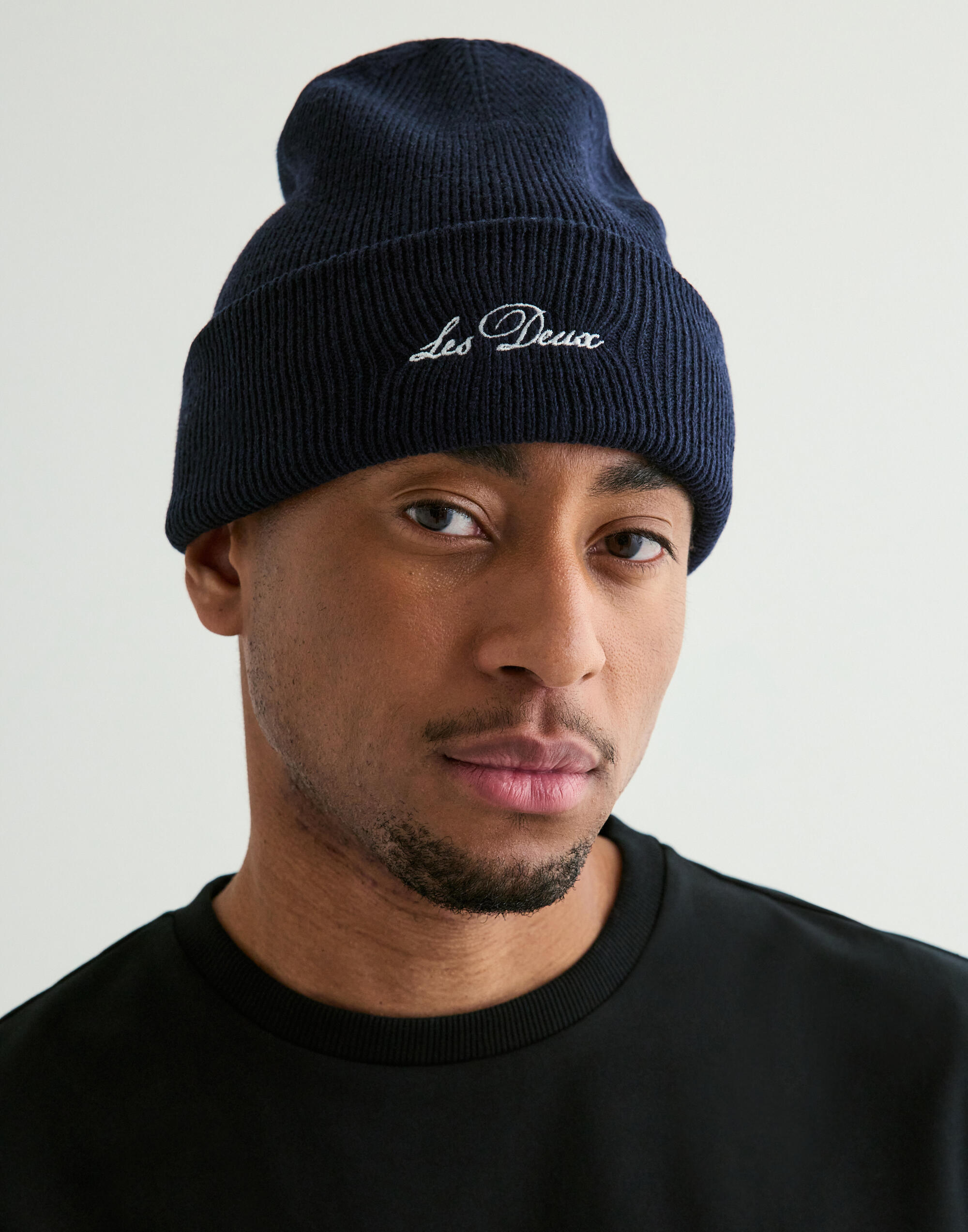 Les Deux Wayne Logo Patch Beanie - Black
