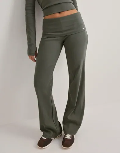 Aim'n - Grøn - Ease Ribbed Pants