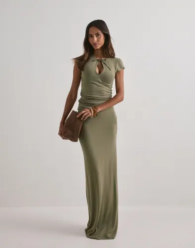 Nelly Perfect Low Waist Maxi Skirt maxikjolar dam – bild 2