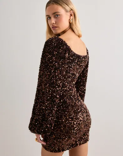 Nelly Sparkle Heartshaped Dress festklänningar dam – bild 3