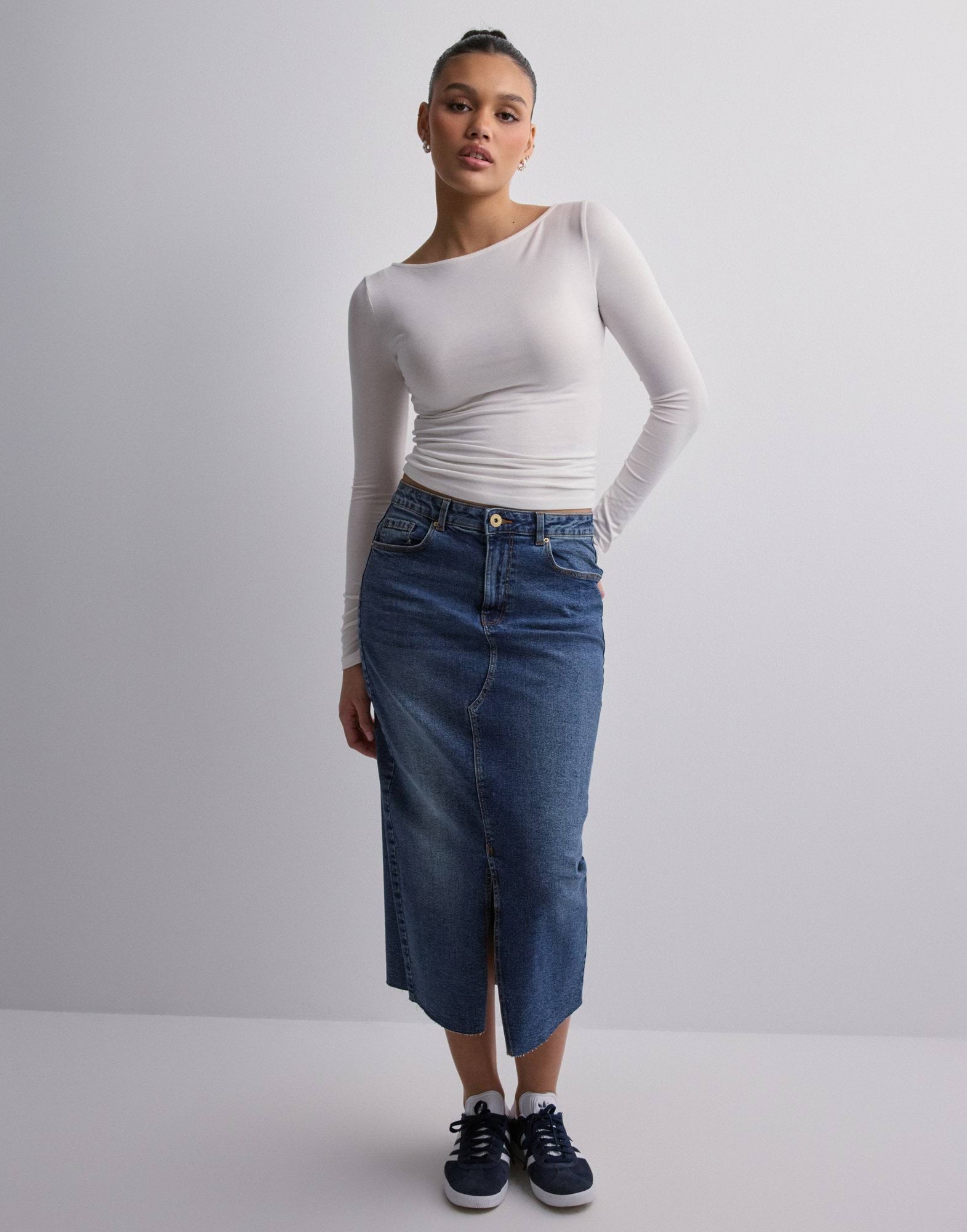 PCJESSIE HW DENIM MIDI SKIRT NOOS E