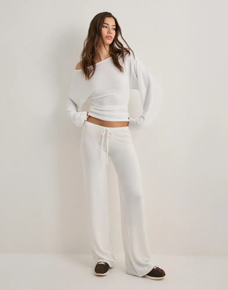 Nelly My Chill Pants byxor dam – bild 3
