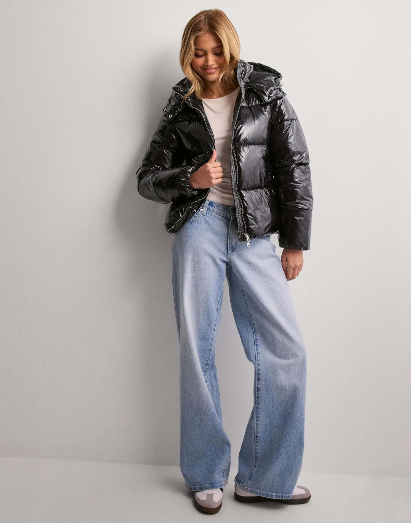 Kj p Nelly Everyday Shiny Puffer Jacket Black Nelly Kj p Nelly Everyday Shiny Puffer Jacket Black Nelly