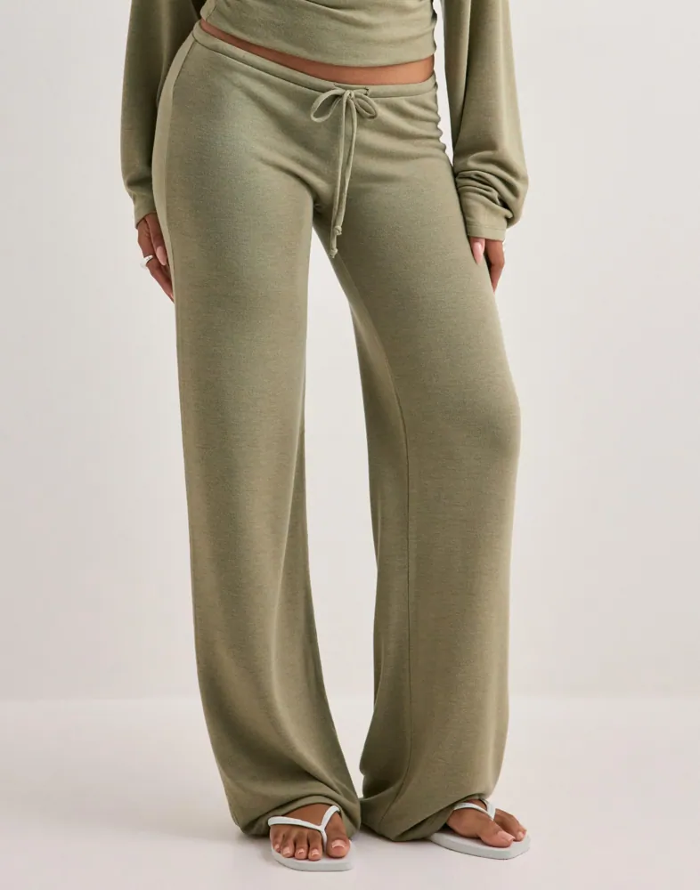 Nelly My Chill Pants byxor dam – bild 3