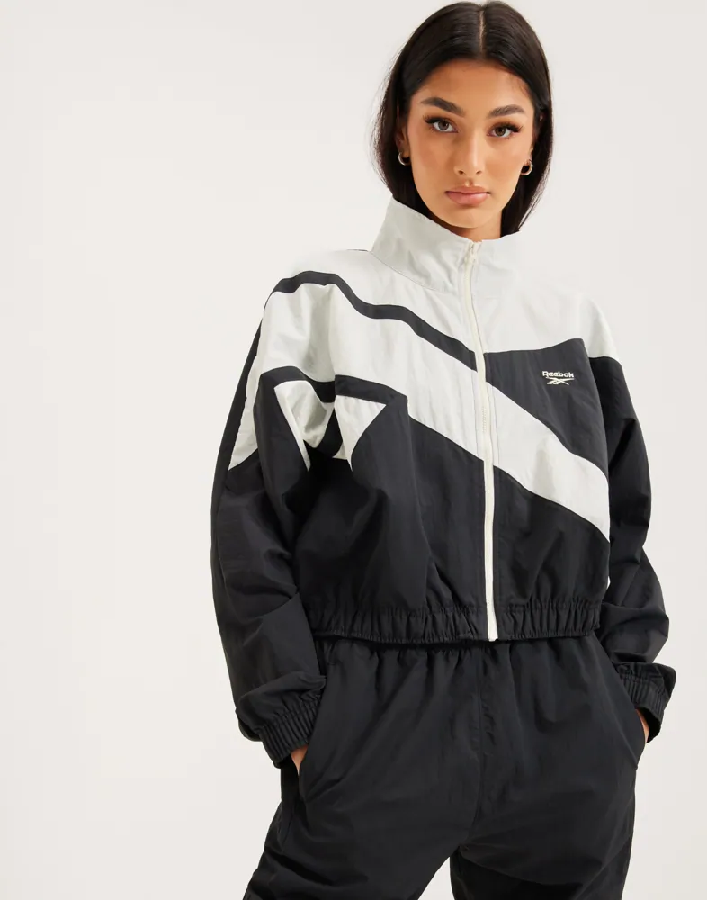 Reebok Classics Raincoat Reebok Buy Reebok Classics CL AE FR TT Dark