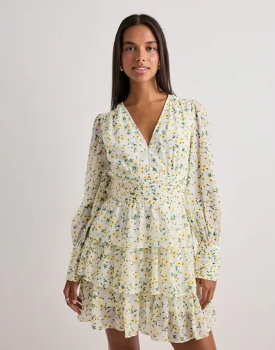 Pieces - Blommig - Pcmonika Nanna Ls V-Neck Dress Wvn