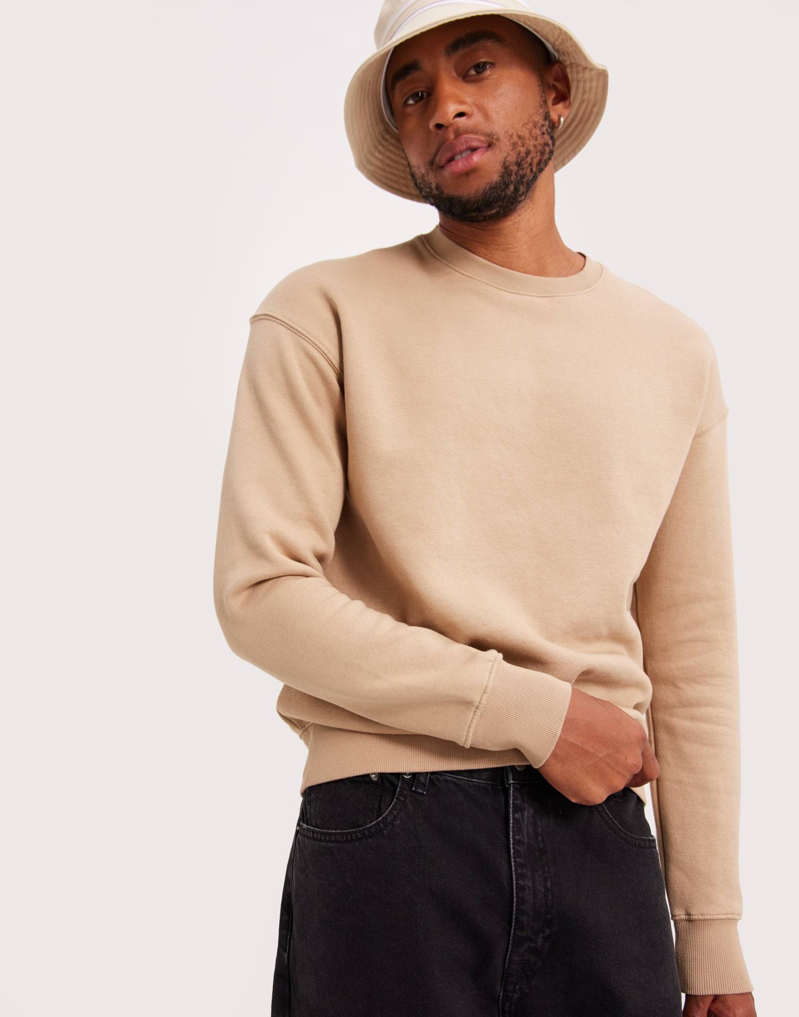 JJESTAR BASIC SWEAT CREW NECK NOOS