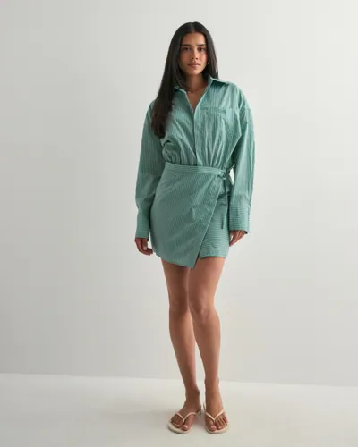 Malina - Grøn - Portea Wrapped Shirt dress
