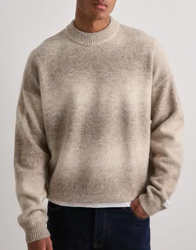 Que Sera Sera Graham Gradient Knit Stickade tröjor Beige