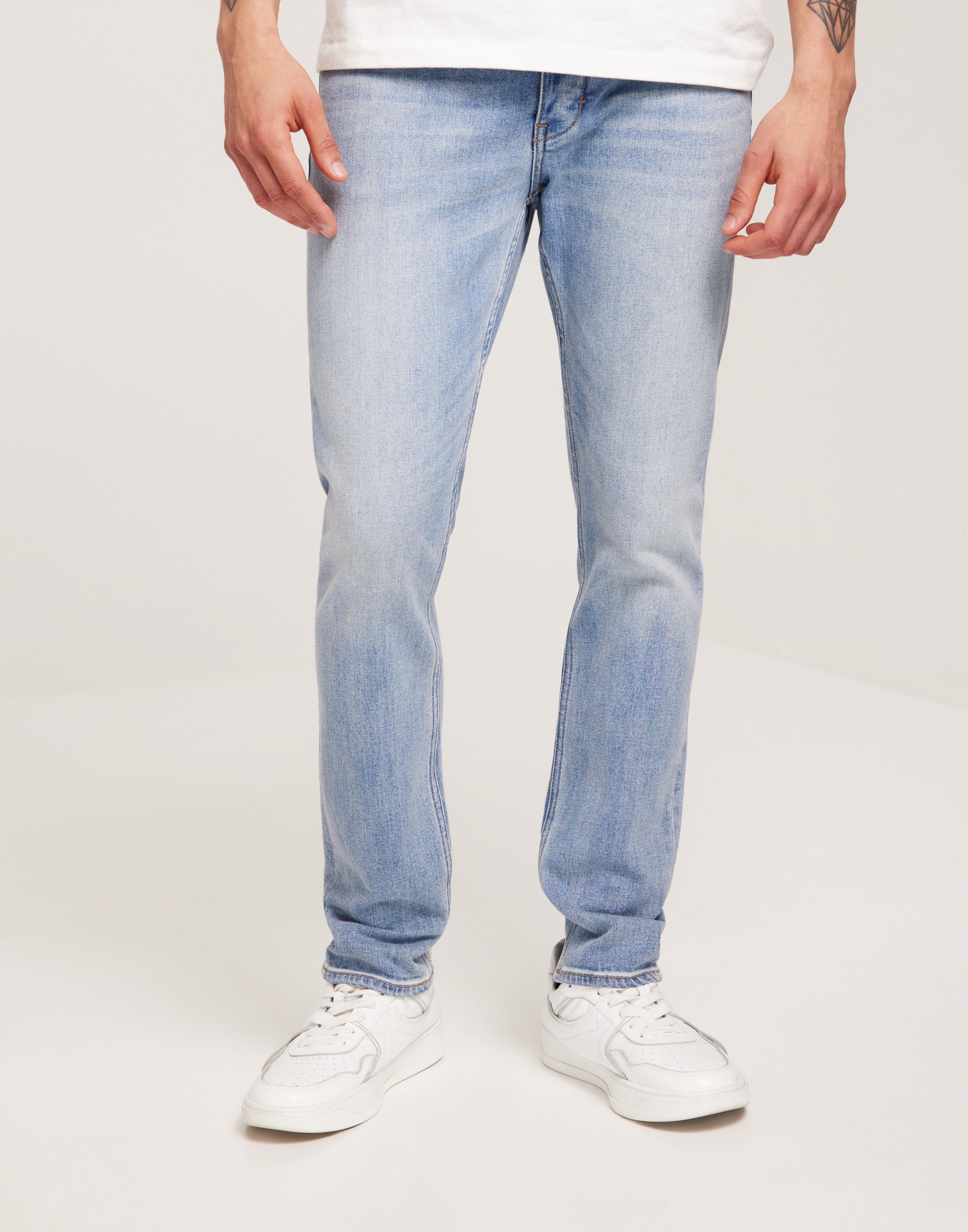 Neuw Ray Tapered Aspect Slim fit jeans Blå