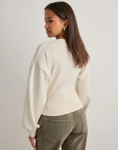 Wrap Waist Button Cardigan 3