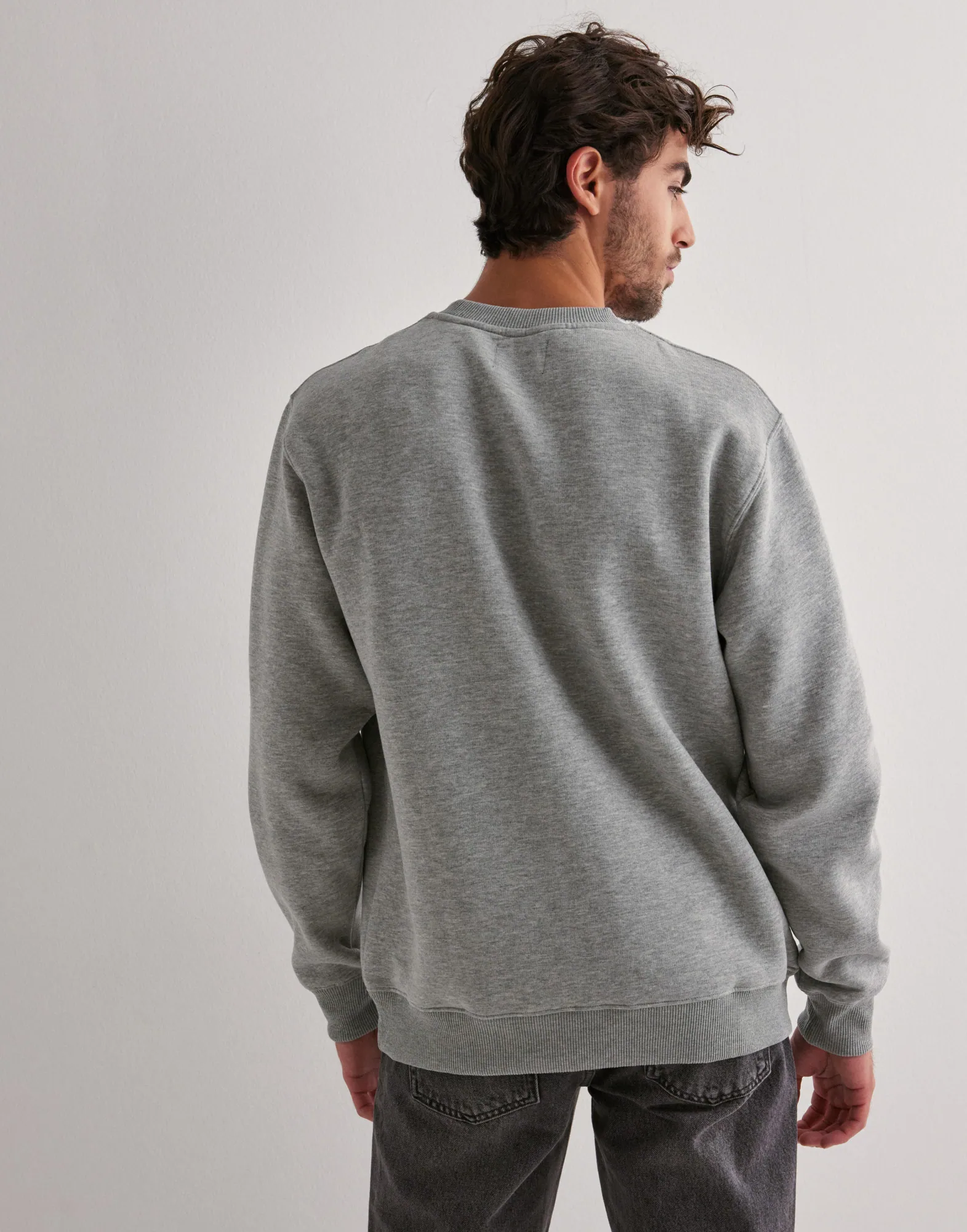 Standard Crew Logo Sweat