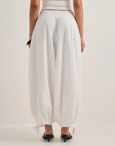 Nelly Puff Pants mjukisbyxor dam – bild 2