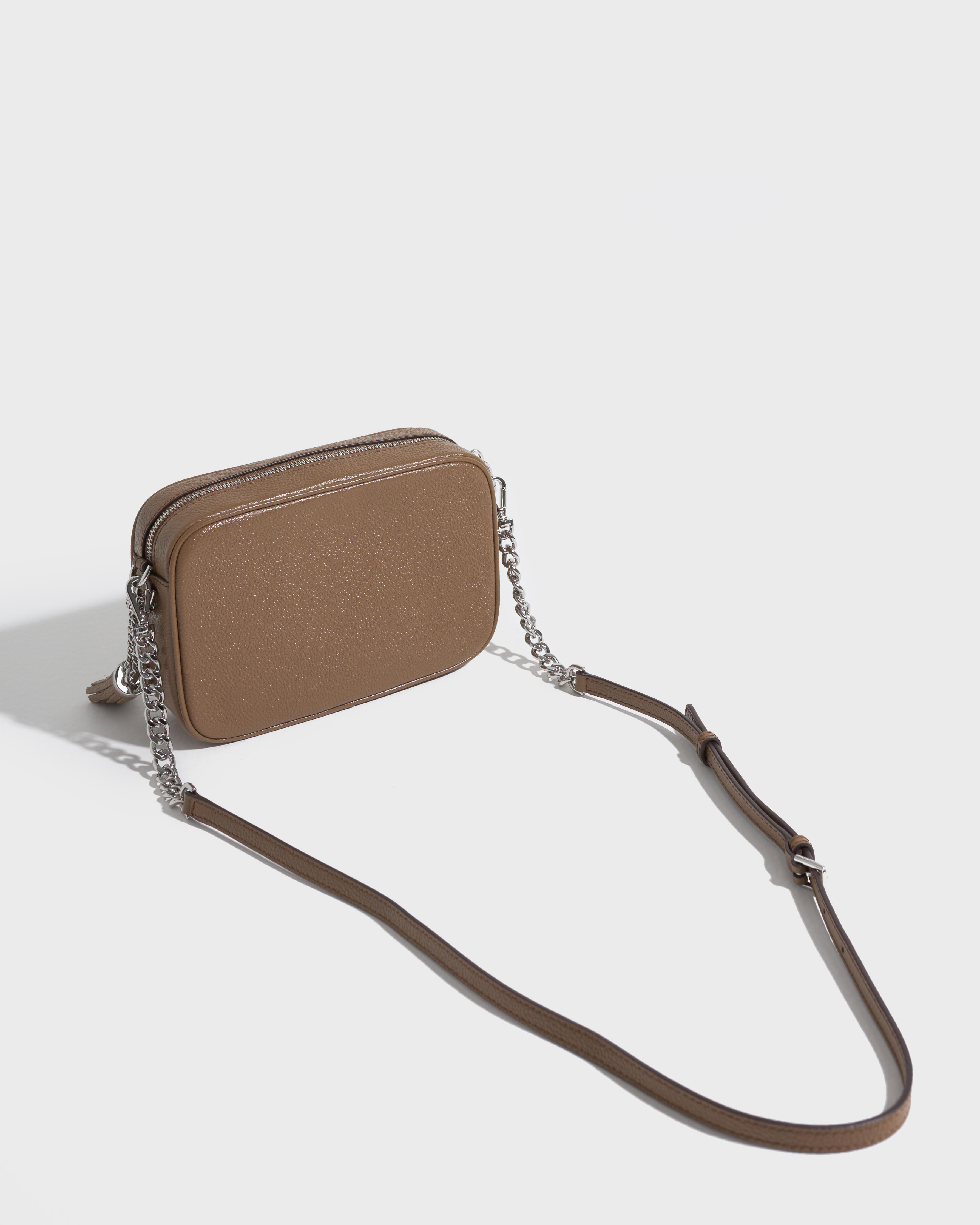 Buy Michael Kors MD CAMERA BAG - Driftwood | Nelly.com