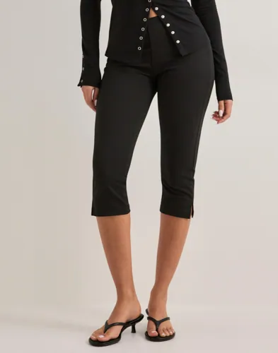Nelly - Sort - Perfect Capri Pants