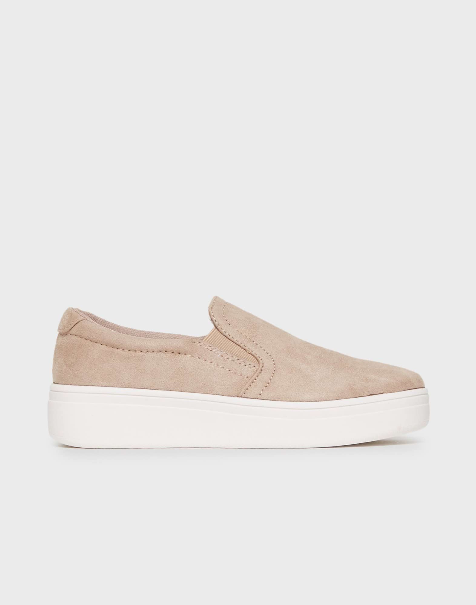 Slip-On Sneaker