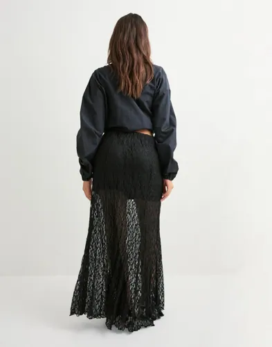 NEO NOIR Mariya Lace Skirt maxikjolar dam – bild 3