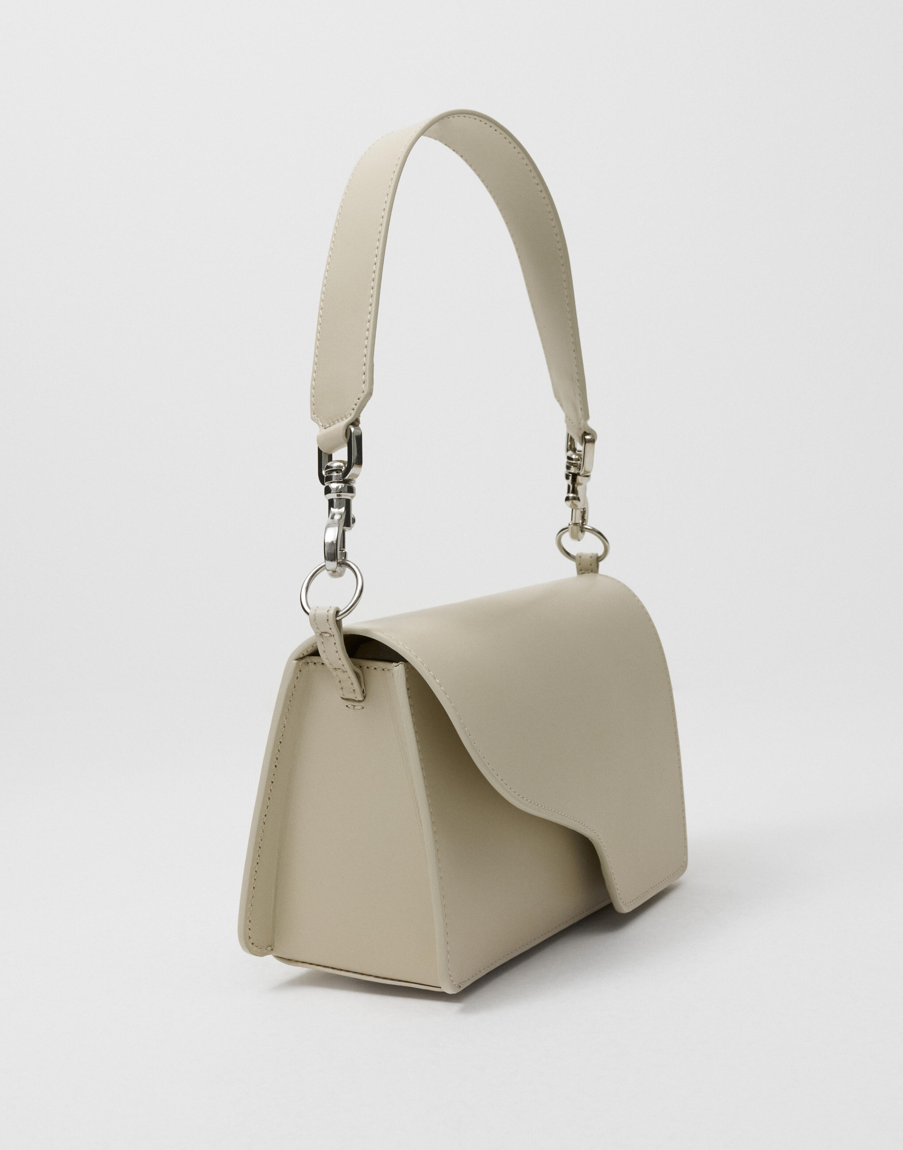 Buy ATP ATELIER Assisi Leather Shoulder Bag - Linen | Nelly.com Buy ATP ATELIER Assisi Leather Shoulder Bag - Linen | Nelly.com