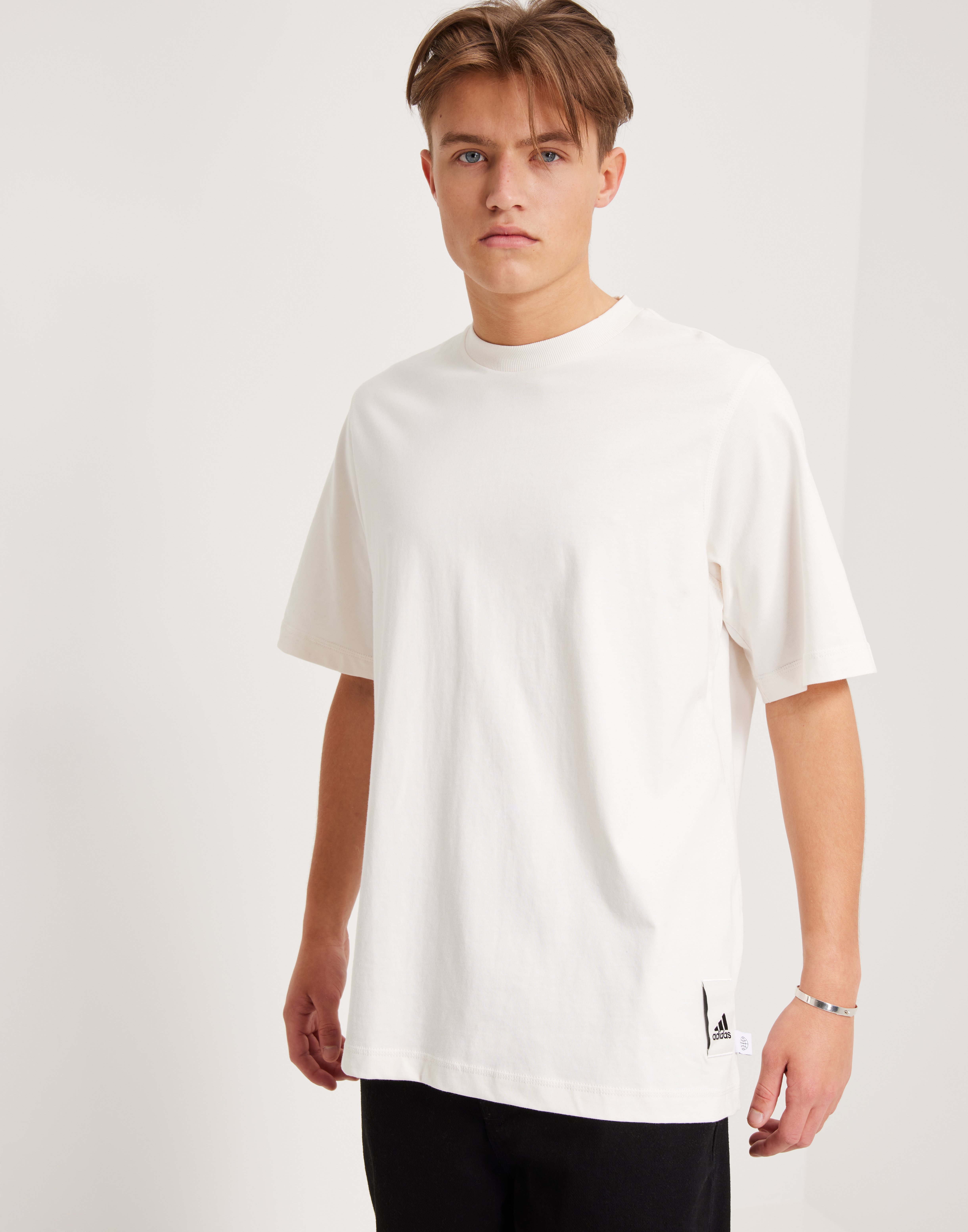 Buy Adidas Originals M CAPS TEE Offwhite NLYMAN