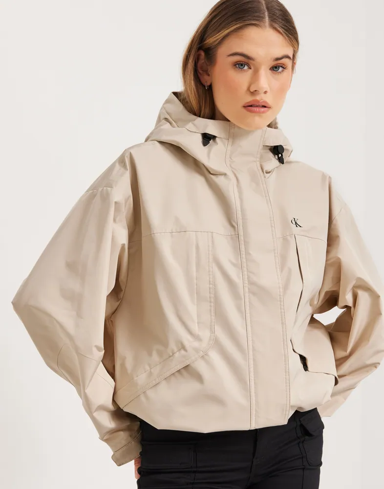 WATERPROOF CROPPED JACKET