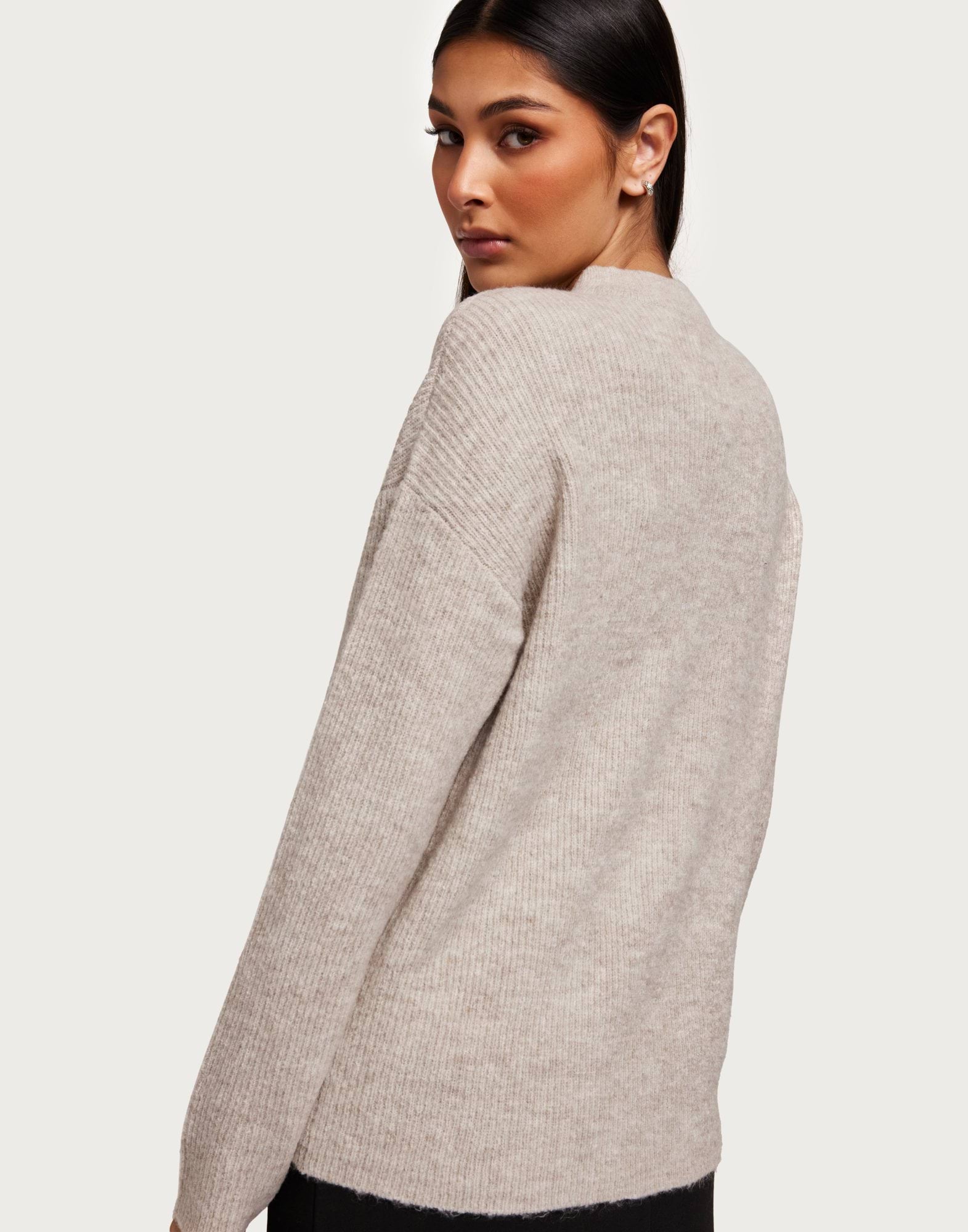 ONLCAMILLA O-NECK L/S PULLOVER NOOS