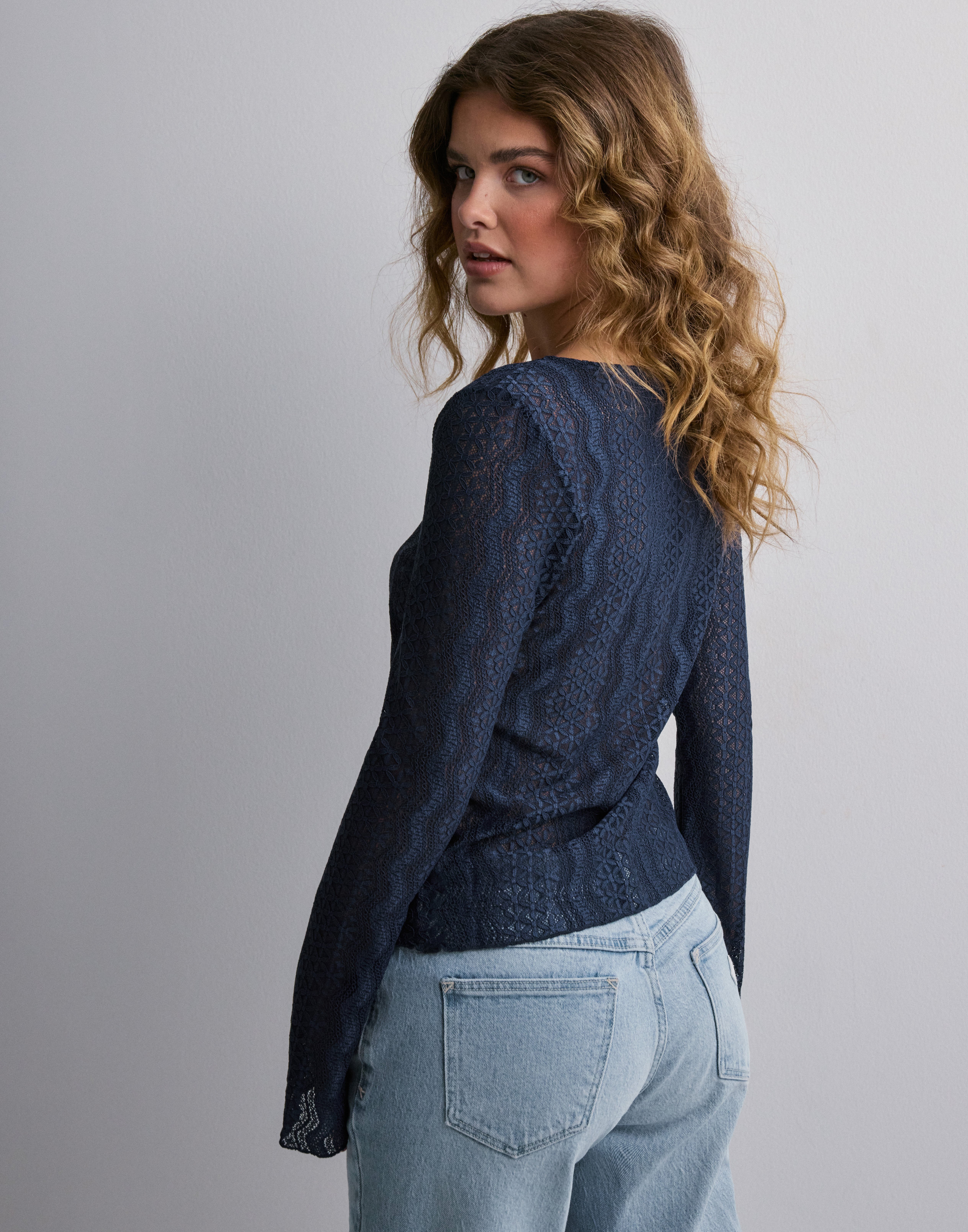 ONLY Damen Langarmshirt „Onlelina“ – Lässiges Crop Top Mit Streifen
