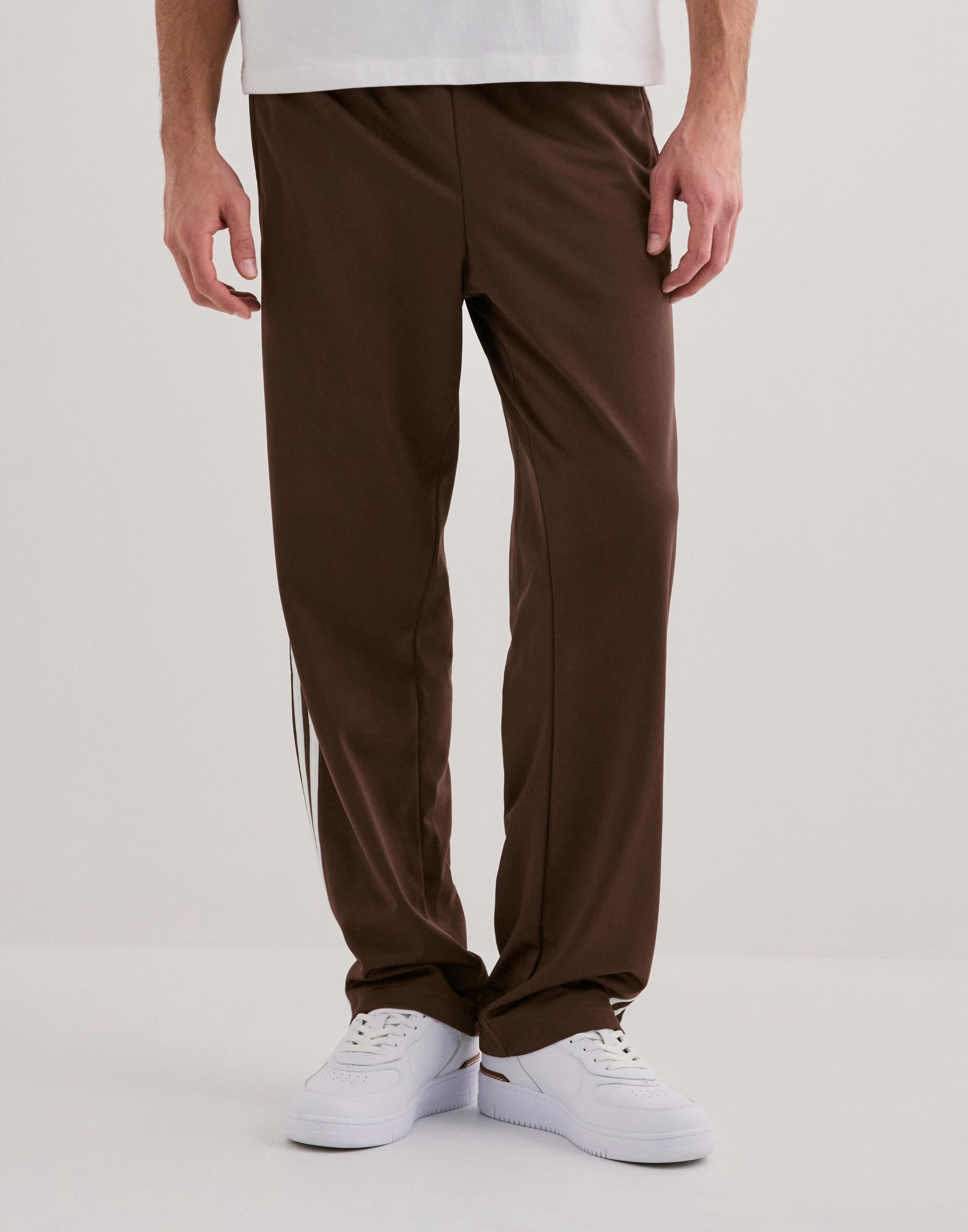 別注【 originals】For JS FIREBIRD TP Kjøp Adidas Originals Firebird Tp - Brown | NLYMAN