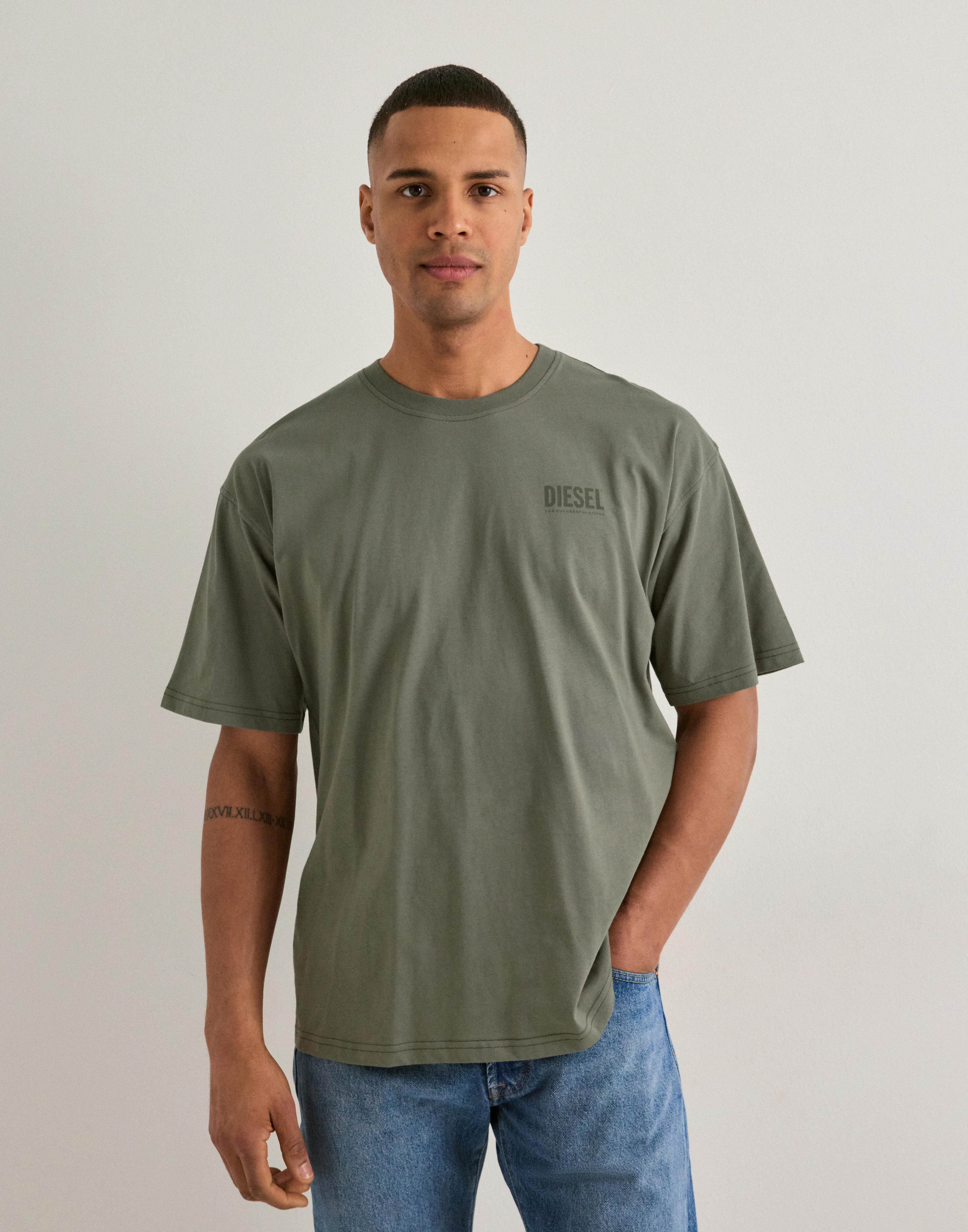 Buy Diesel T-BOXT-V8 T-SHIRT - Olive | NLYMAN