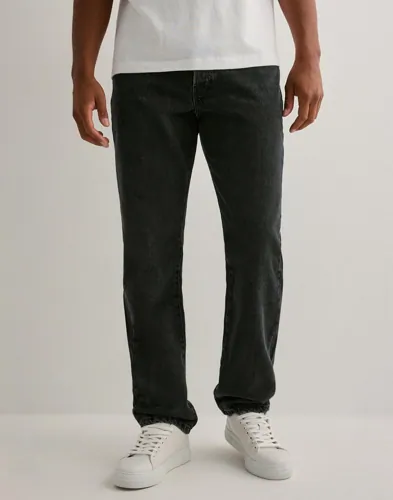 Only & Sons Edge straight jeans i svart med loose fit och femficksdesign