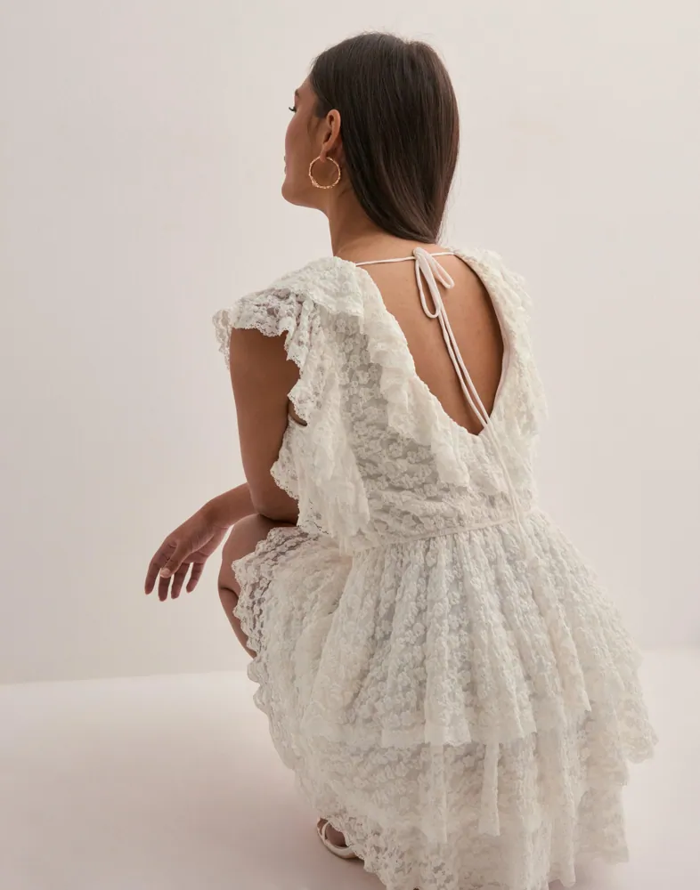 Buy Nelly Pretty Lace Dress - White | Nelly.com
