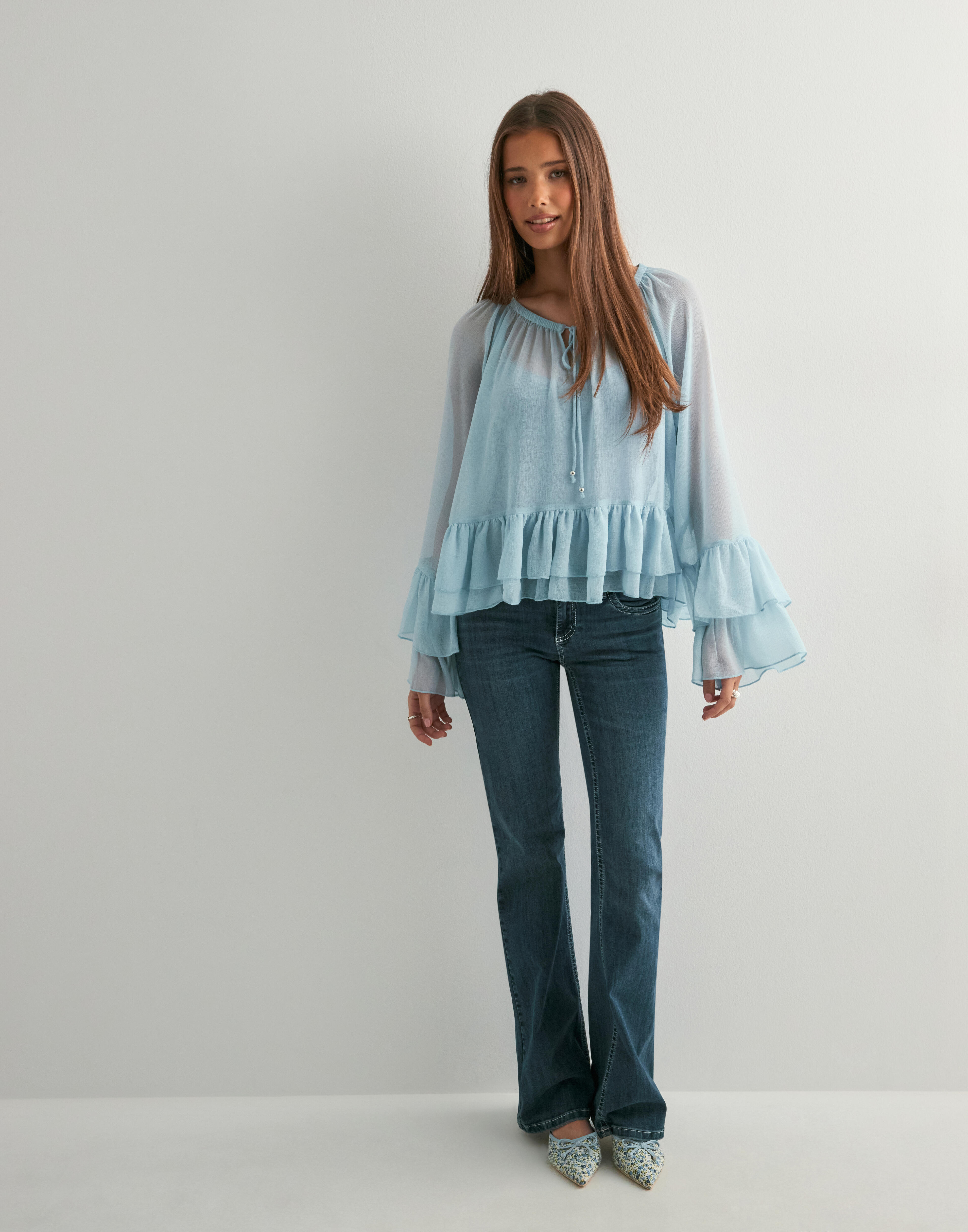 6(ROKU)◆FRILL NO SLEEVE TOP rtw_june__2_a06252002_selene_b