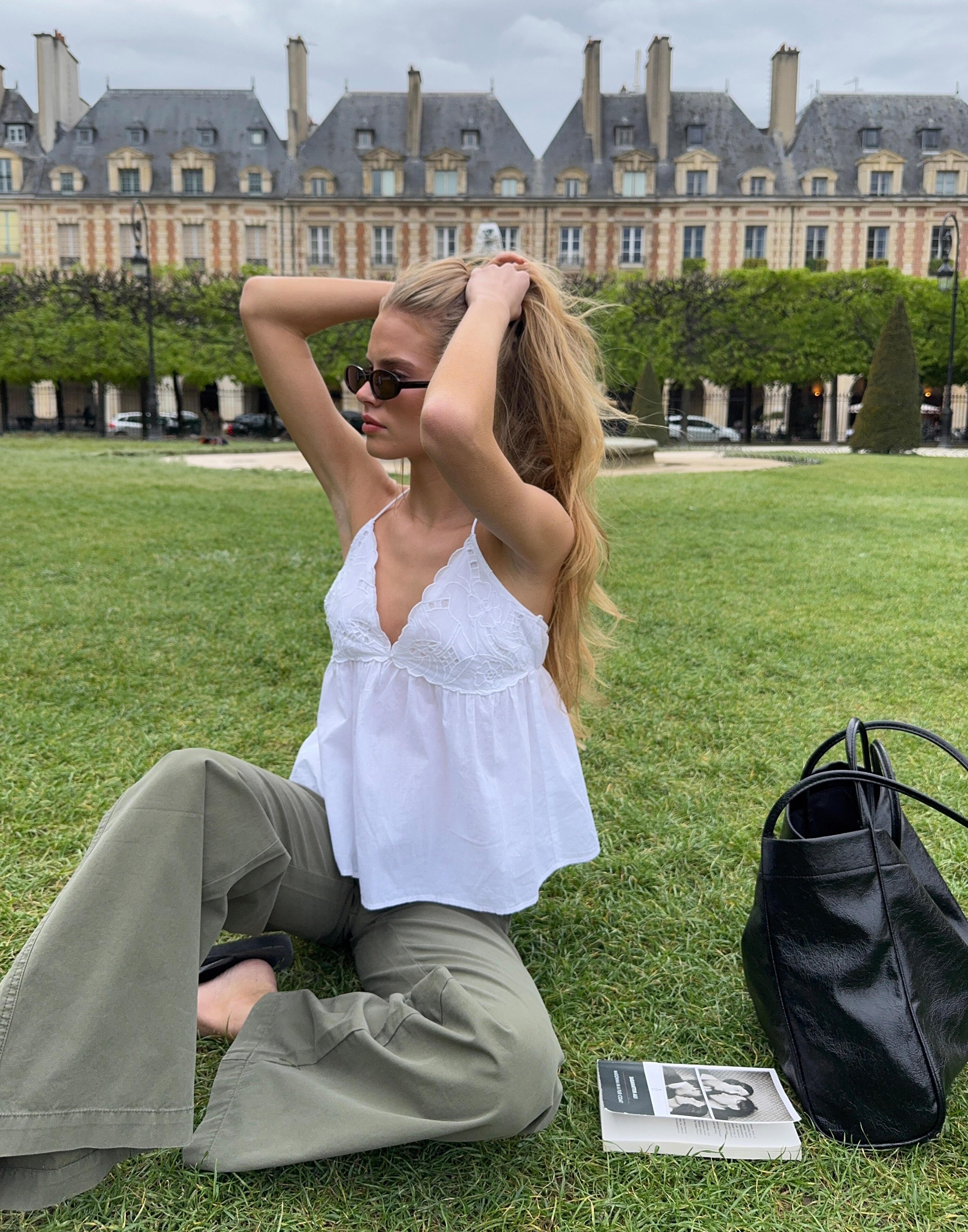 Halter neck tops for women - Fashion favorites for all occasions