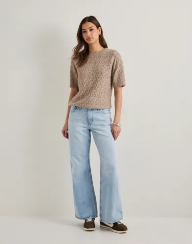PIECES Pclelou Ss O-Neck Knit Noos Bc stickade tröjor dam – bild 3
