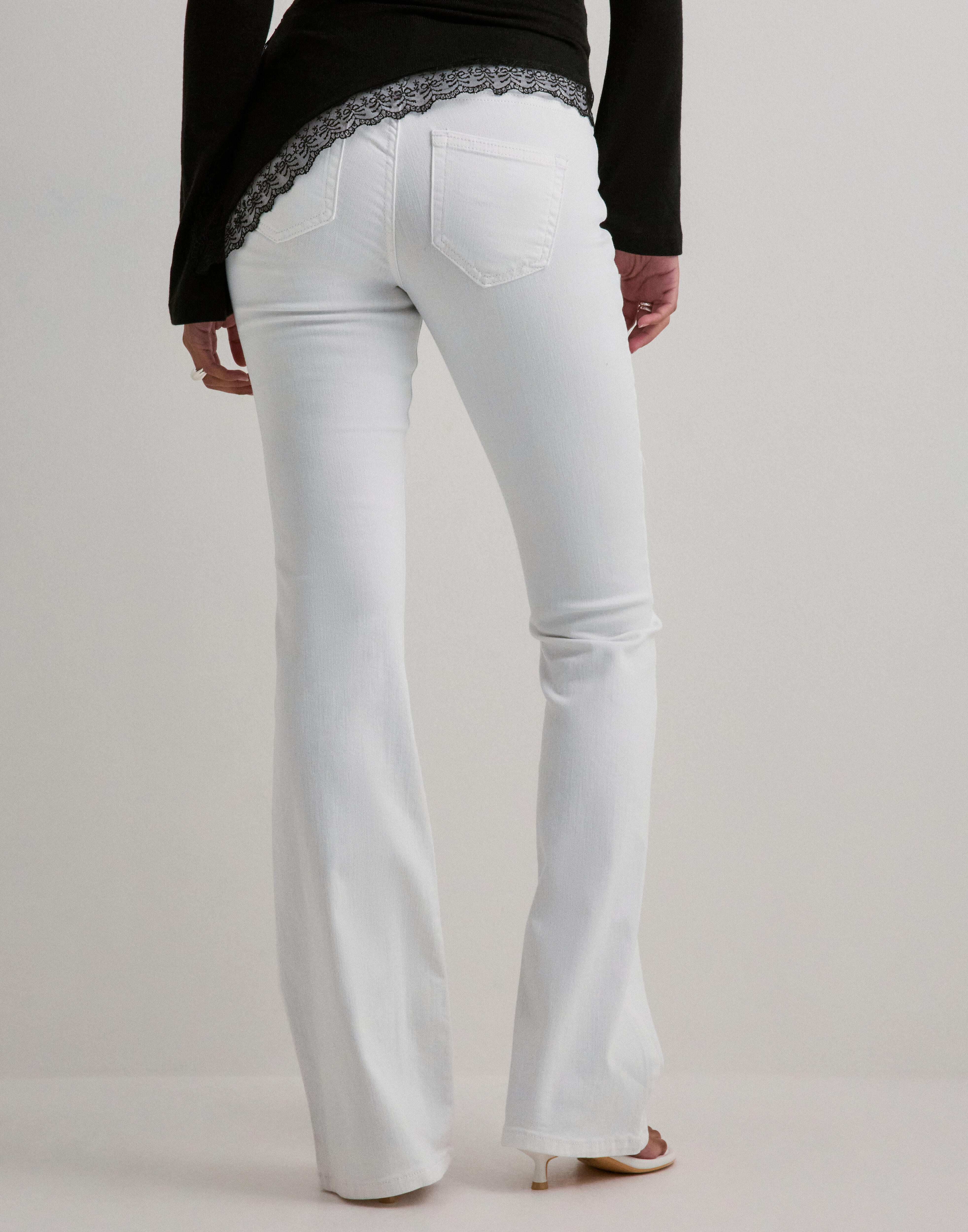 Mid flared jeans