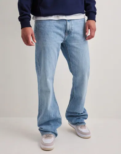 Only & Sons blå bootcut jeans med mellanhög midja