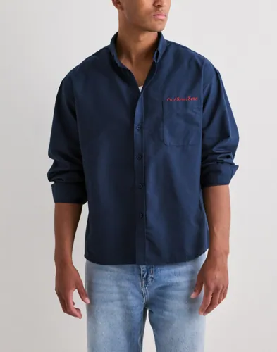 Que Sera Sera Stanley Oxford Shirt Oxfordskjortor herr – bild 8