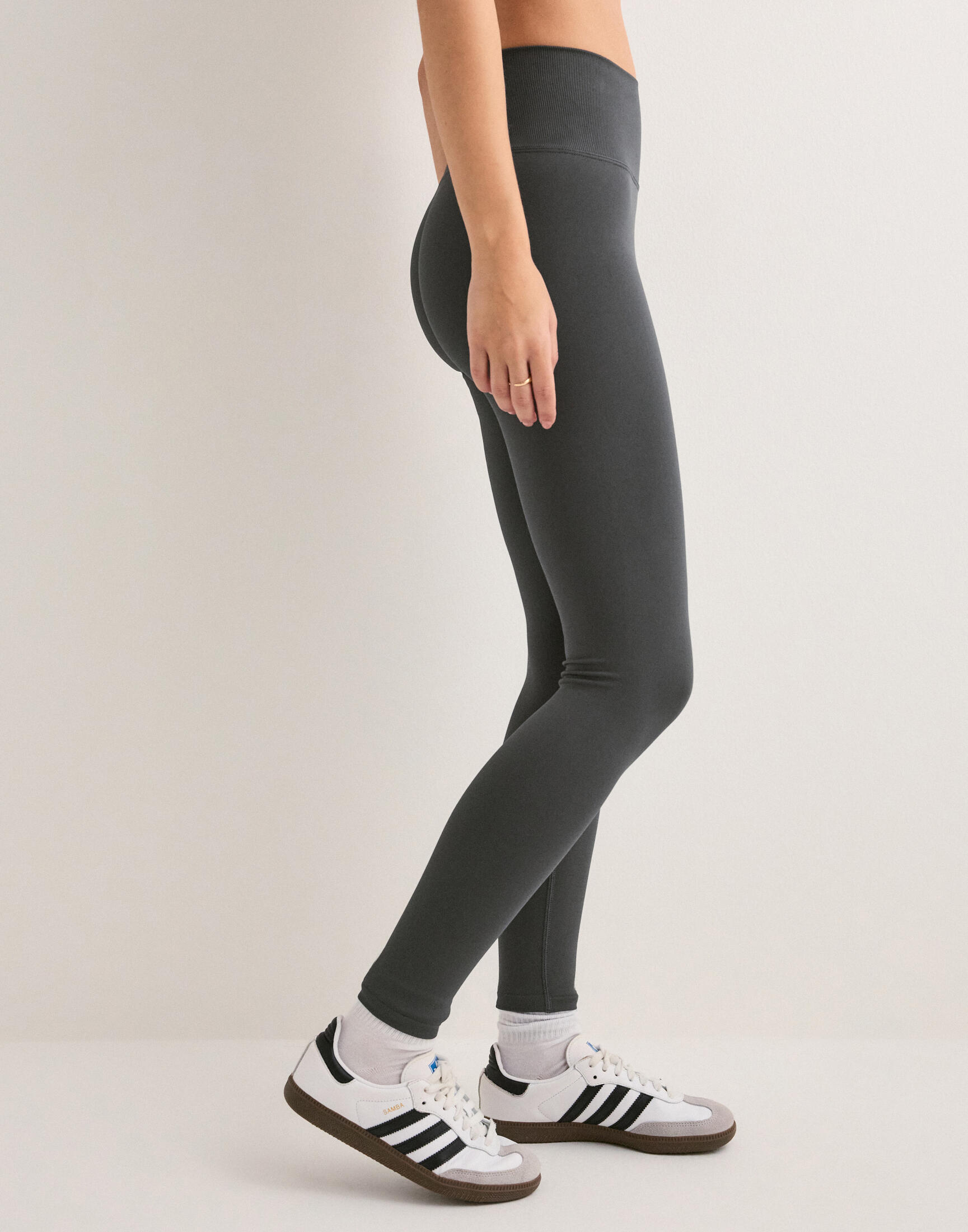 nike shape tights