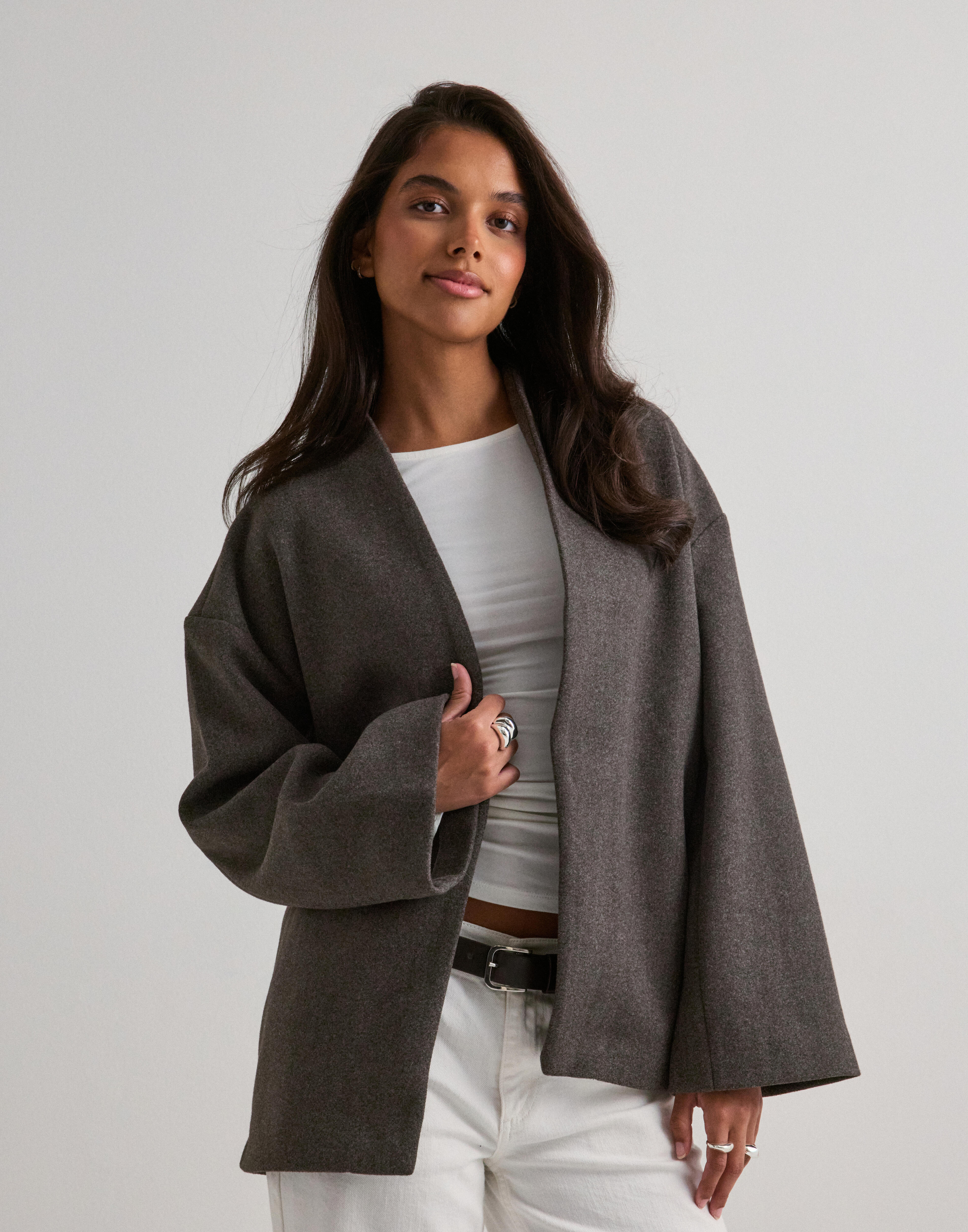 Buy Vero Moda AWSIJINA LS V-NECK SHORT JACKET NOO - Coffee Bean