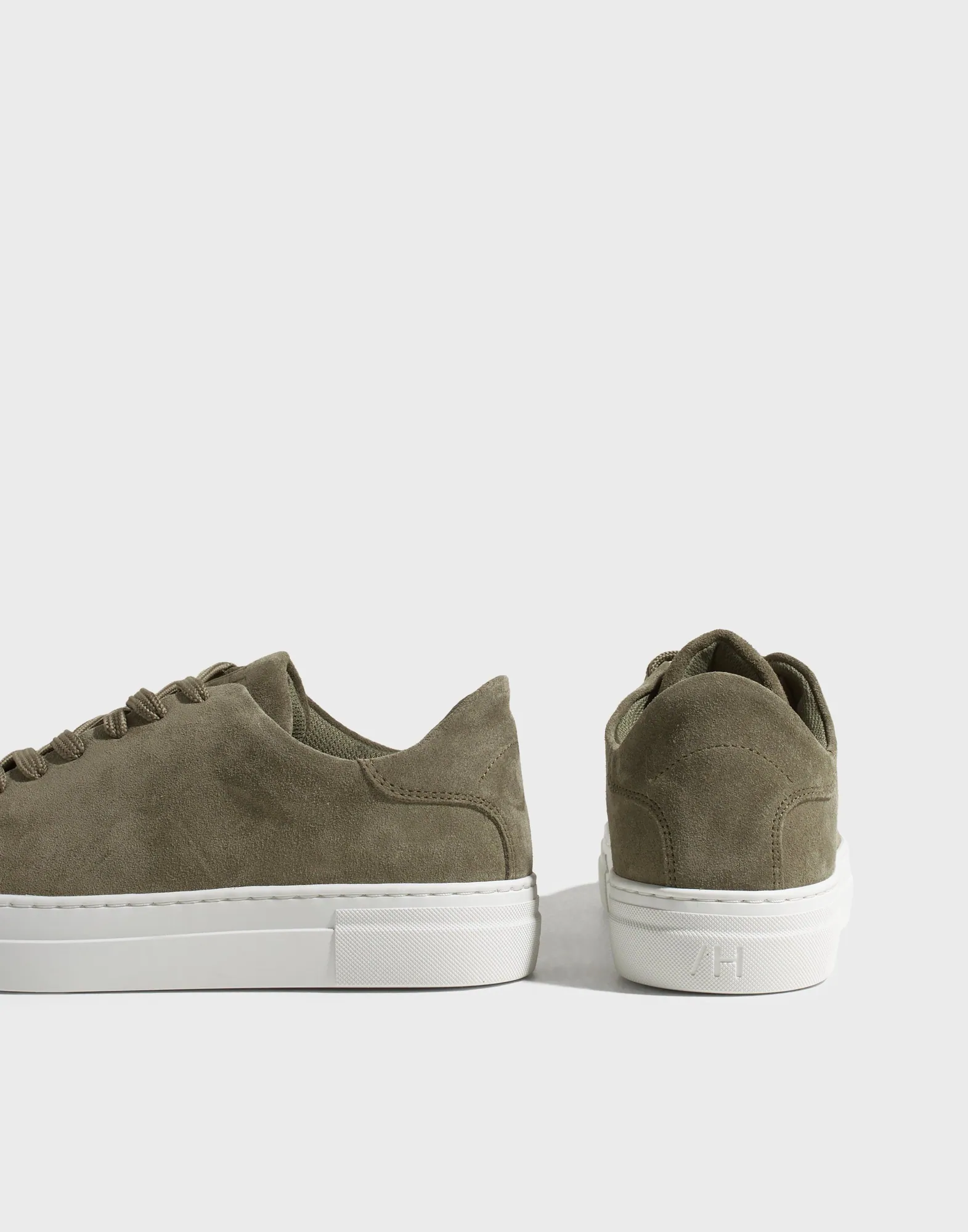 SLHDAVID CHUNKY SUEDE SNEAKER NOOS